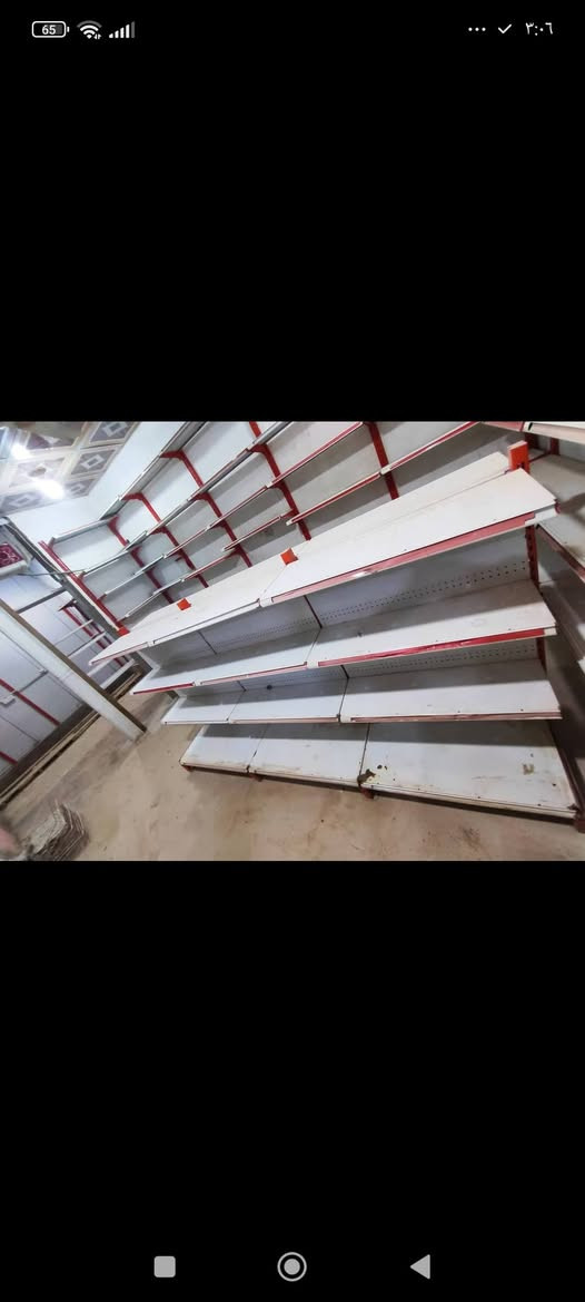 للبيع رفوف 100 متر سفينه 10 أمتار  الاستفسار ***********
