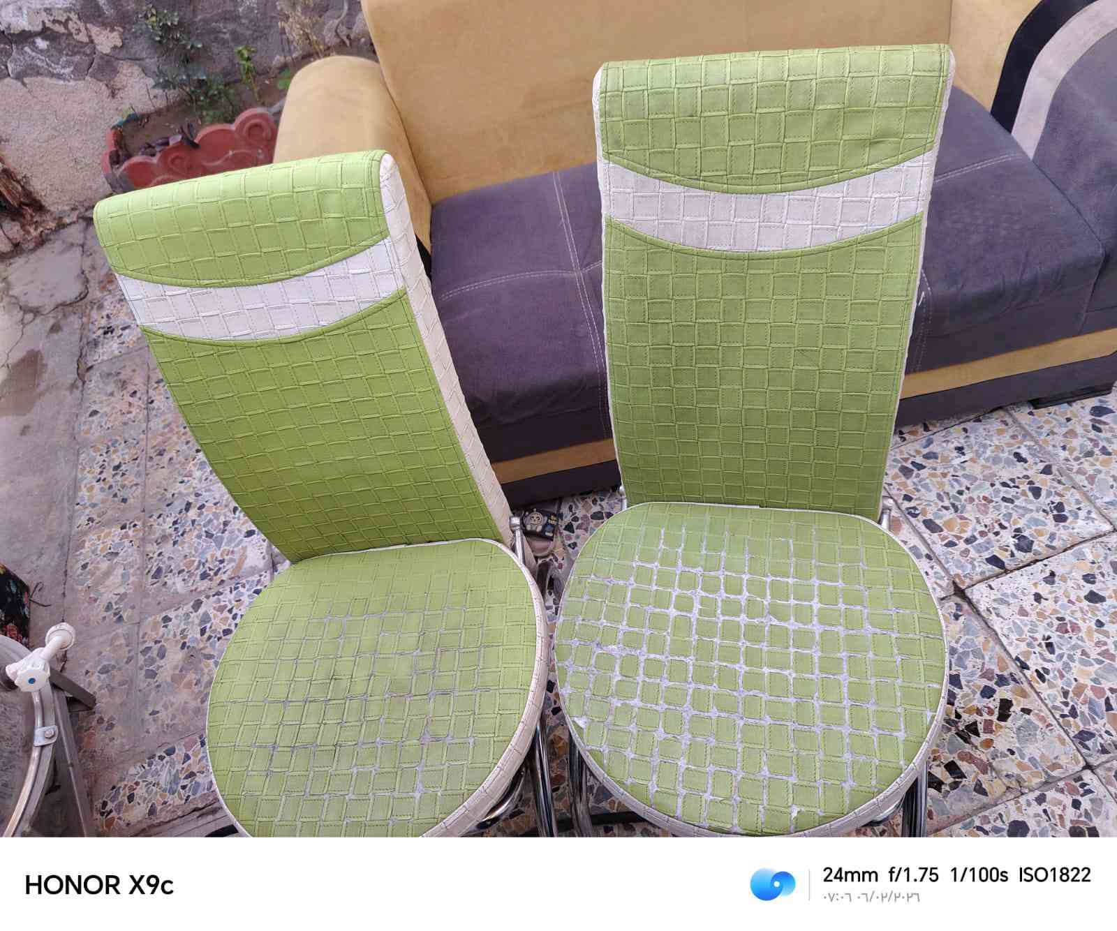 ميز 80وسنك 80مكان بلحسينيه


**إذا كنت صاحب هذا الإعلان وتريد حذفه لأي سبب، رجاءا أرسل رسالة إلى الدعم الفني**