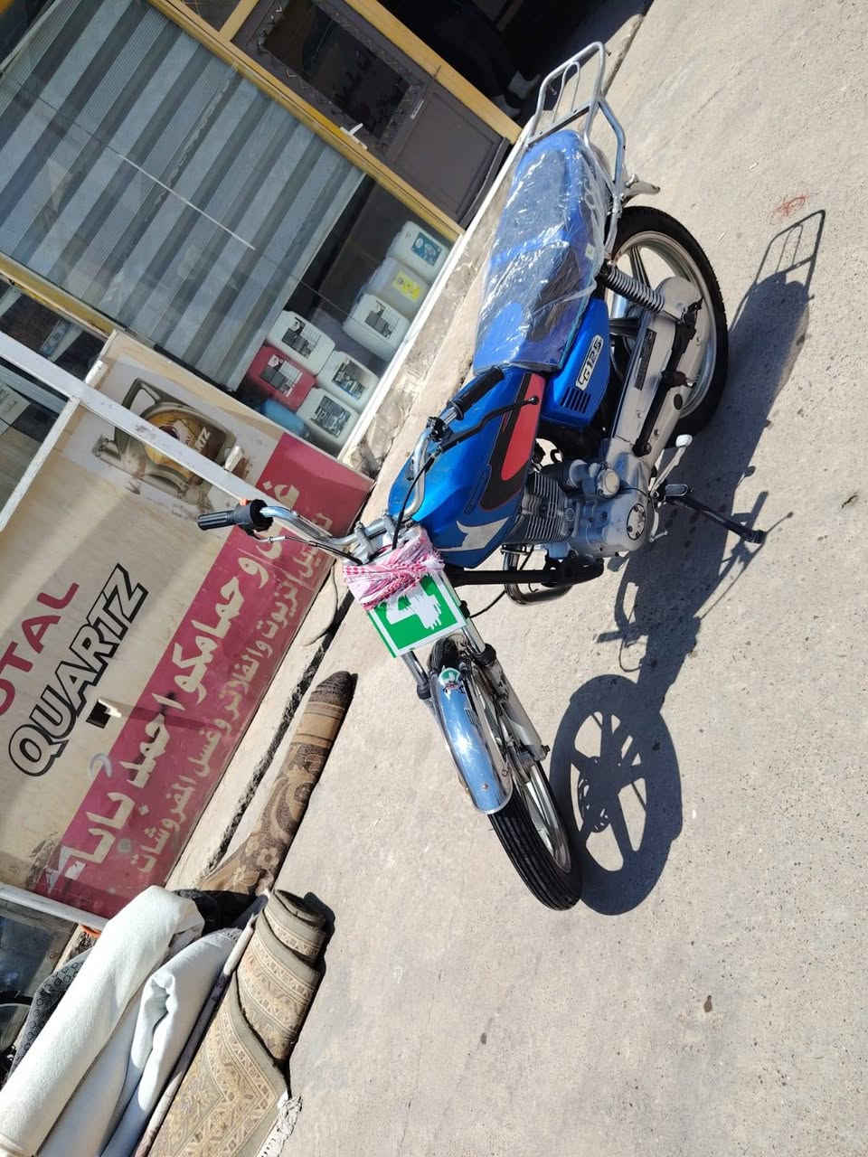 للبيع دراجه خمسه كير موديل 2017سعر 220                  ***********
