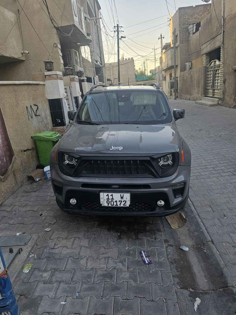 السلام عليكم جميعا  جيب رينجد موديل ٢٠٢٠ مكينه ٢٤٠٠ لون سمنتي ماشيه ٦٣ الف لداخل جلد لونين  بيهة نقص كلوب مال لايت  وطبله  لجهة  ليمنه   وبدل بيهة واشر قبق  ولفات  واشر كازكيت  بس ما مجفته  بس مبدل تخم تاير جديد  باتري  جديد   لبجم مالهة  محدث  وفول  موصفات  عده لفتحه  يشهد الله  لو ما محتاج  ما ابيع السعر المطلوب 110 وبيهة مجال بسيط مكاني بغداد الجديدة  شارع المسبح  الحادث موضح بالصور  الموبايل ***********
