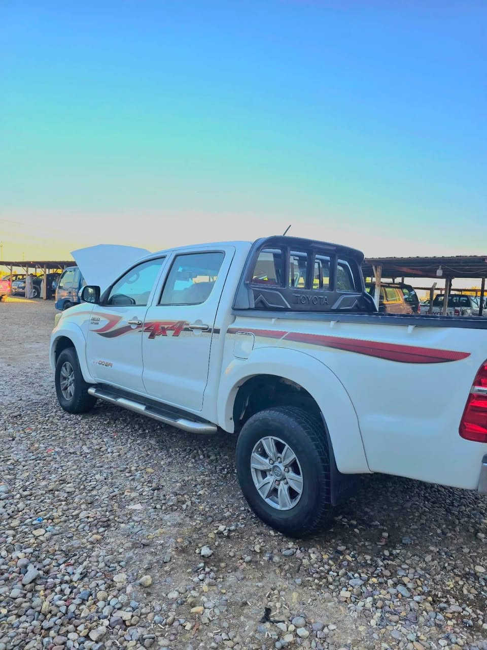 يالله سلام عليكم 
سياره للبيع فورويل موديل2014 سعودي كير عادي 
مكفوله كفاله عامه 
مكفوله من العيب الشرعي محرك كفاله 
تخم تاير لو كير شغال 
#خطه_مال_الشركه
بيع وا مراوس حسب القناعه
مكان ذي قار قضاء الرفاعي
                                           ***********
