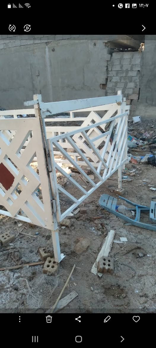 سلام عليكم محجر كياء مل نثيه البيع سعره ٢٥٠ *********** العنوان بغداد مشروع الوحده
