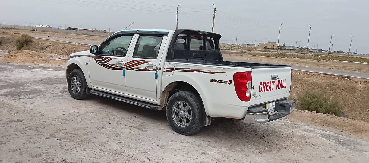 للبيع كريت ويل 2021رقم قادسيه سياره مكفول كفاله عامه من كلشي كير مكينه حداديه تخم تاير تبريد تتفئه ضربه خياس مكفوله ماعدا شبر بارد جدا قليل الشراي يتصل ***********
