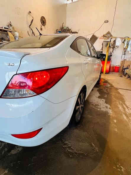 السلام عليكم اكسنت 2015 خليجي فول رقم بغداد الدولي بسمي سنويه وهزة جدد السيارة كفاله من الصبغ والتبديل والفتح فقط بارد بالبنيد مقدار شبر كير ومكينه كفاله ما مفتوحات على وضع الشركة ماشيه 153 حقيقي السيارة جديدة وجاهزة من كولشي شاشه كامرة دوارة تصوير داش كام امامي وخلفي مكاني بابل وشرط التحويل السعر 120 وبيه مجال بسيط للاتصال
***********
