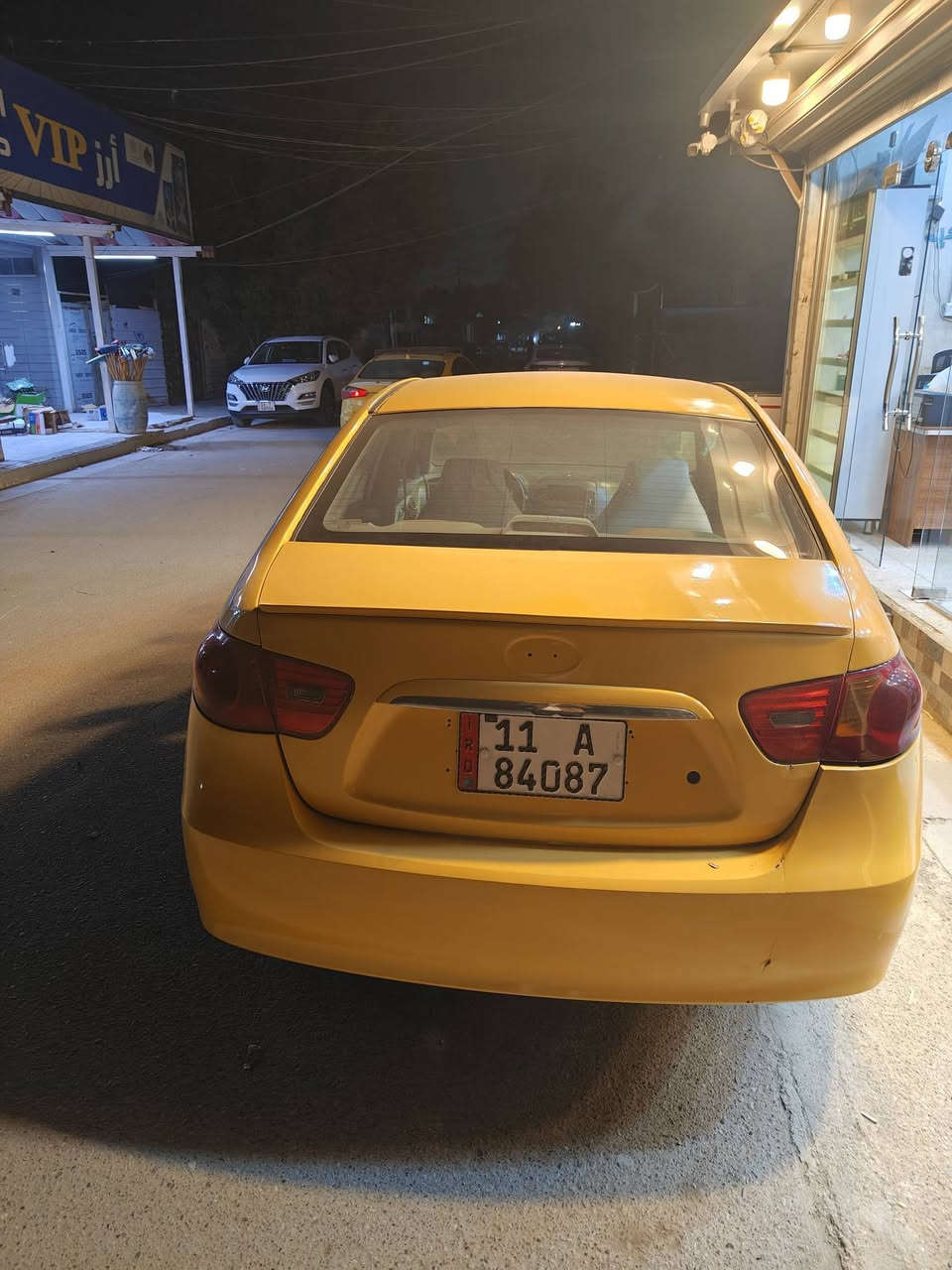 السلام عليكم الانترا 2007وارد خليجي محرك 2000 سياره صبغتهه جديد قبل سبوع طلعتهه من الفرن بيه طخطخات بلكشر  بصيطه وعمرتهه بس بدون اي حادث قوي سياره  شواصي الغود حوض كله مكفول كير محرك تبريد تخم تاير كله نضيف 
رقم بغداد الجديد سنوبه جديده باسمي يعني تحويل ثاني يوم السعر 80وبي مجال مكاني بغداد وكتبت كل التفاصيل رجائن بس الشراي يتصل ***********
