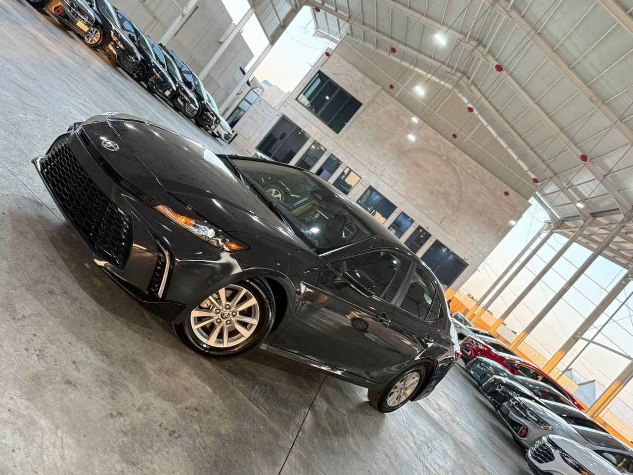 Toyota Camry  | تویوتا کامری
.
مودێل: 2025
.
رەنگ: سمنتی
.
مواصفات: LE + HEV  
.
محرك: 2.5L + Hybrid 
.
مایل 5000 mile
.کلینە سەیارەکە
.
سعر: 235$ .
.
*********** السليمانية, العراق
