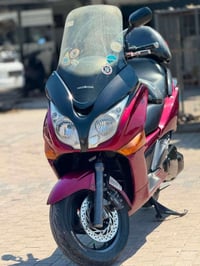 Honda Silver Wing GT للبيع مكفوله كفاله عامه ونضافه لكفرات 80‎%‎  سعره...