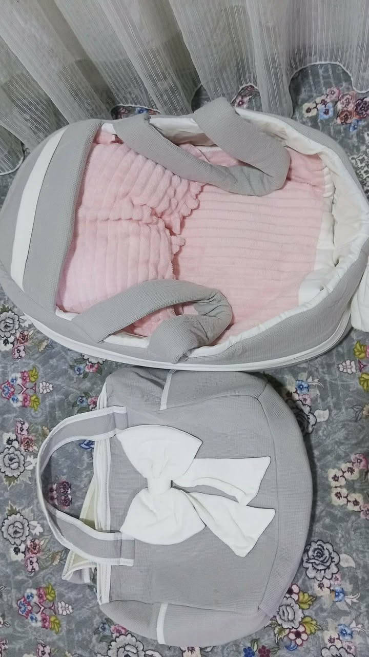 هات هات 👌
ئەشیای مناڵ
قشت و جوان  
زۆر تازەیە
نرخی گونجاو
هەمووی بەیەکەوە 25 هەزار

تۆش هەر ئەشیایەکت هەیە بۆم بنێرە بۆت بفرۆشم بە زوترین کات

تکایە جوابی کۆمێنت نادرێتەوە نامە بۆ تایبەت بنێرن🙏🤝


**إذا كنت صاحب هذا الإعلان وتريد حذفه لأي سبب، رجاءا أرسل رسالة إلى الدعم الفني**