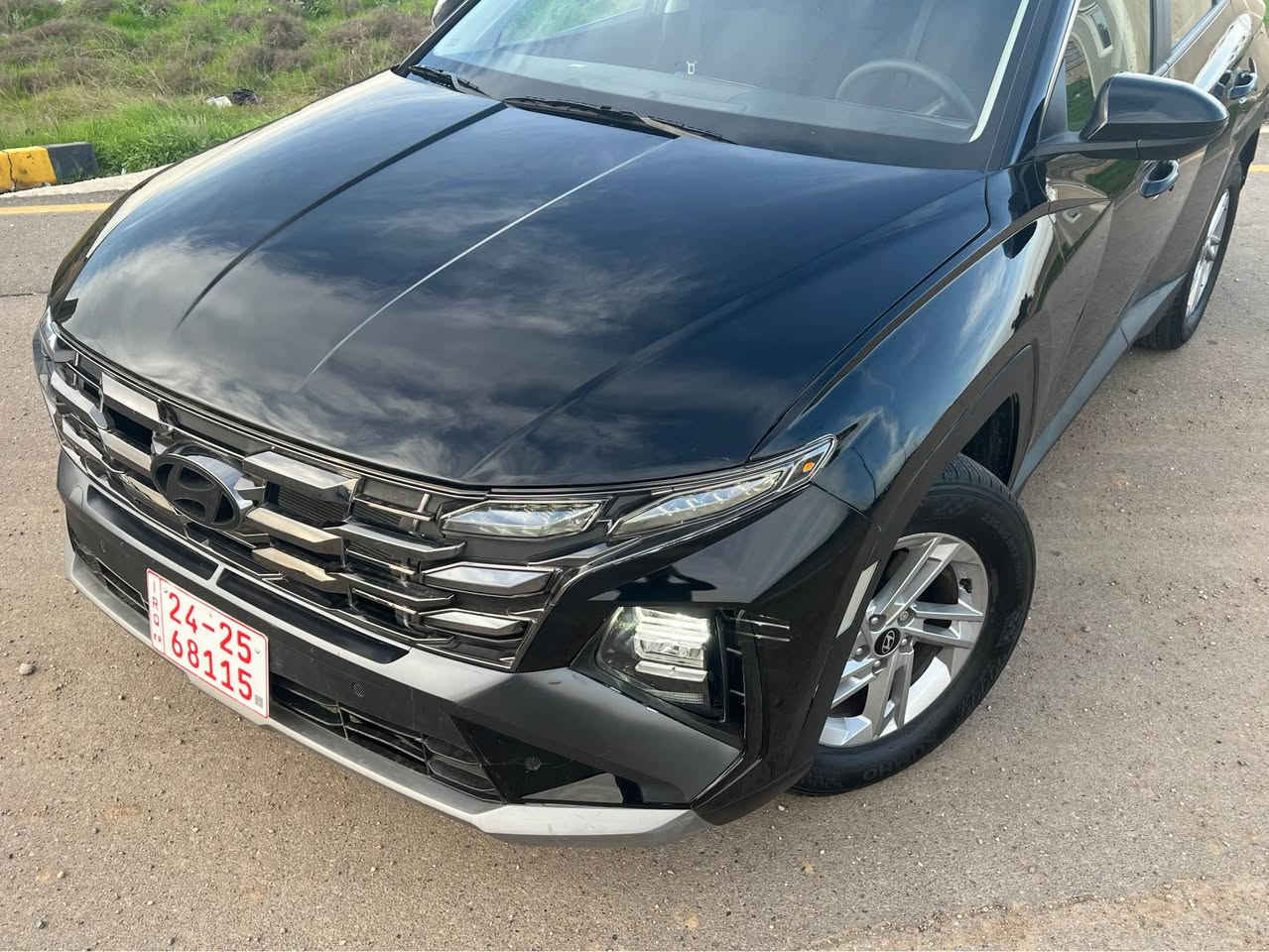 هيونداي توسان
موديل2025
ماشية13الف يعني زيرو
مواصفات 
بصمة
بصمة ابواب
ليد امامي
كشاف
تشغيل عن بعد
شاشة متصل
رادار امامي
رادار جانبي
راراد خلفي
كيج إلكتروني 
اوتو هولد
هندبريك بصمة 
قيادة ذاتية
تحديد مسار
كروز سرعة
حادثها ربع جاملغ جهة السايق فقط مصلح و مصبوغ على كدة شادلها بجم بلادي شرط سيارة بوضع الشركة ماناقصها اي مصرف
السعر 185
عنوان السيارة موصل
للتواصل
***********_ *********** موصل, نينوى
