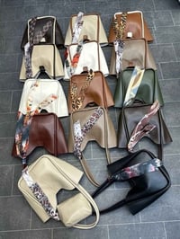 جميع الألوان • توصيل • زعفرانيه اربع شوراع