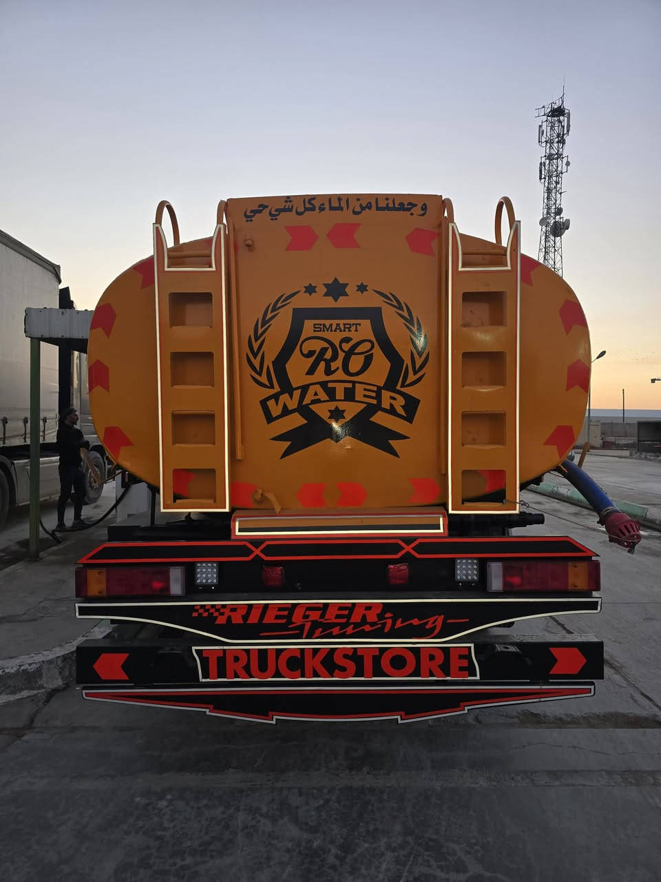 سلام وعليكم
هينو لبيع مديل82
سياره ابلاديه   و جديده 

تنكر  16الف لتر 
دوشمه جديده
كهربائيات شغاله تخم تاير
معامله مال ارقام كامله 
و هزه 
مكان بغداد
 ال ستفسار  اتصل
***********
