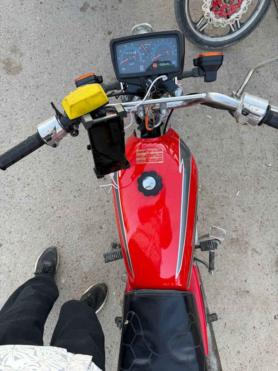 سلام عليكم درجة ايران اربعه كير البيع درجة خير من الله نضيفه لا تبخر ولا تنقص سعر  ٤٥٠ الف بيه مجال قليل رقم الهاتف ***********
