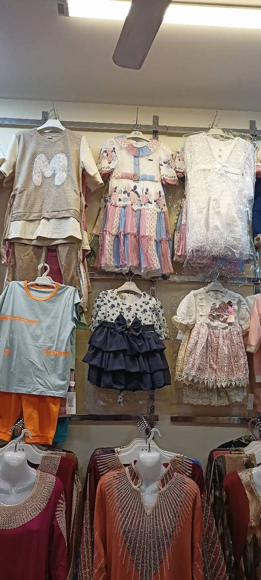 جديد الموسم الصيفي لدى أزياء الروان
الفلوجة حي الشرطة شارع الشركة
واتساب ***********
