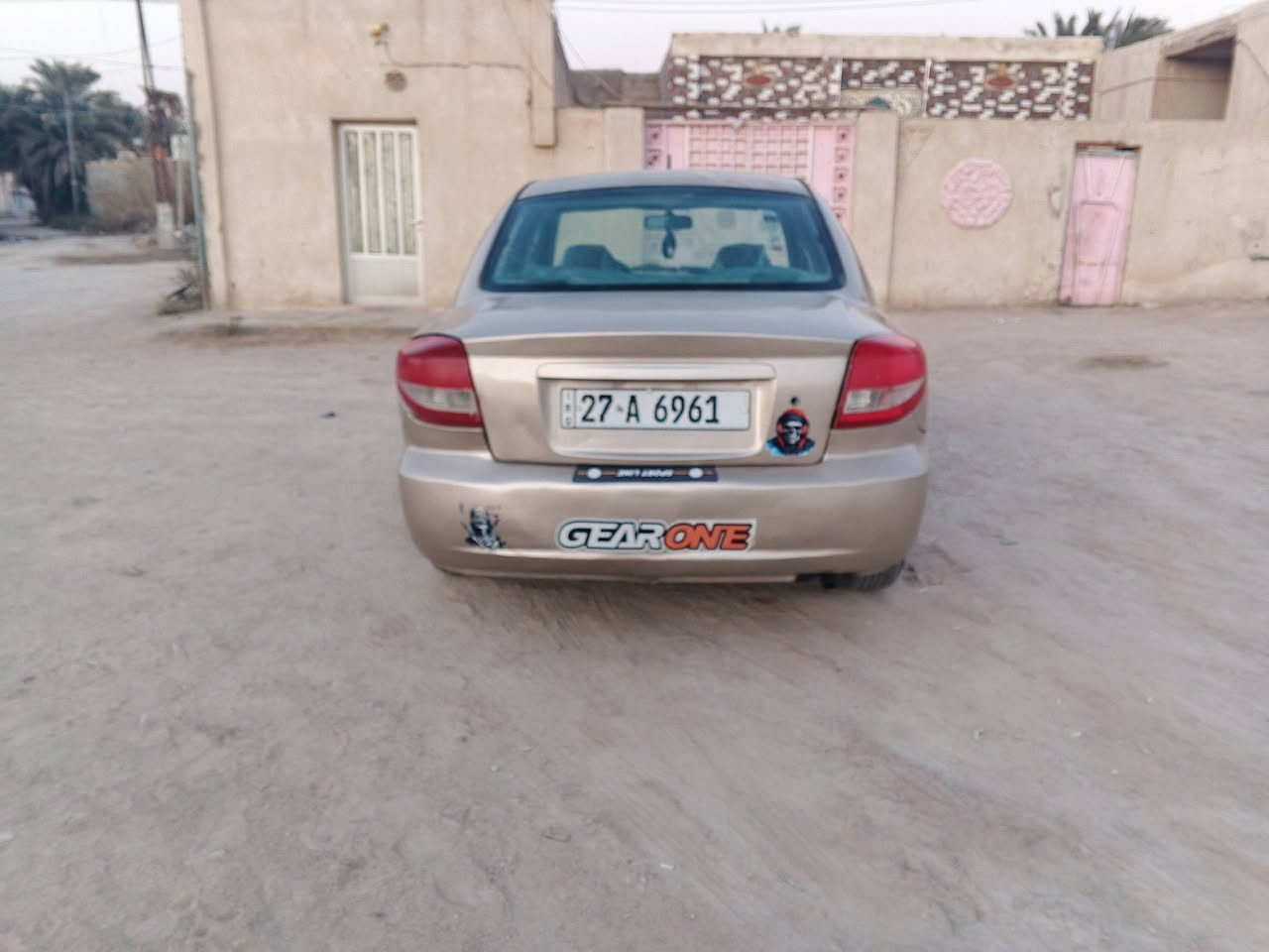 كيه ريو 2004
مكفوله كصه ونقل وعيب شرعي وكلبه 
مكينه وكير كورله نضاف 
حداديه وكهربائيات وتخم تاير جاهزه 
رقم انكليزي سنويته 29 رقم ذي قار 
السعر 35 
الرقم ***********

الرقم ***********
