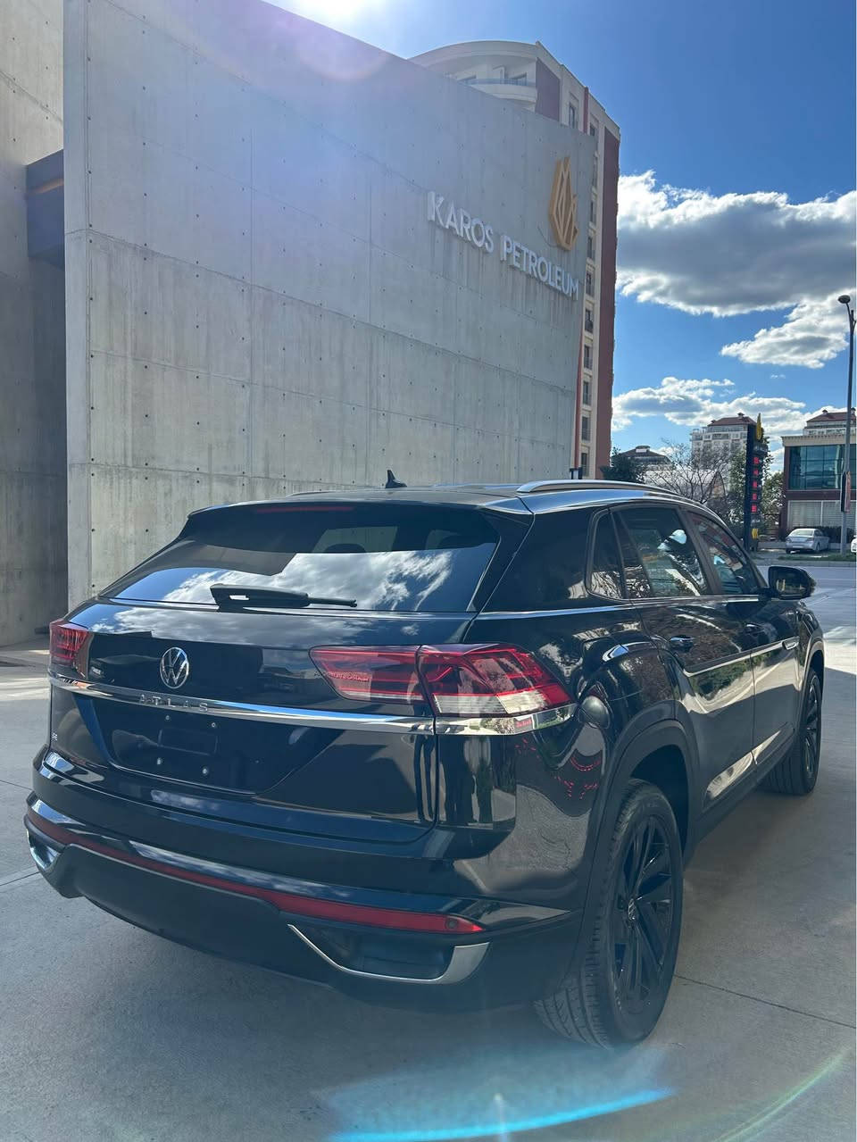 0770 152 69 35
ئەتلەس کروس سپۆرت شکل مەرخوب هەموو گیانی بەشەت تەنانەت دەعامیشی بۆیاخ نیە گێڕو مەکینە بێ عەیب تەحویل و خەرامە بەشەرت سەیارەکە هەموو گیانی بەشەرت ٤ پستۆنە 
سعری ۲۲۷ معامەلە
٠۷۷٠۱٥۲٦۹۳٥ السليمانية, العراق
