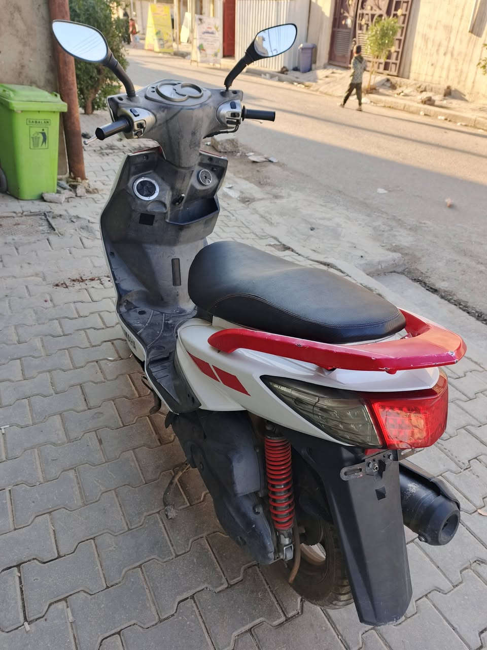 سكنس فحل خطين نوزل دراجه مكفولة كفاله عامه ب 900 مكان بغداد جسر ديالى اتصال  ***********
