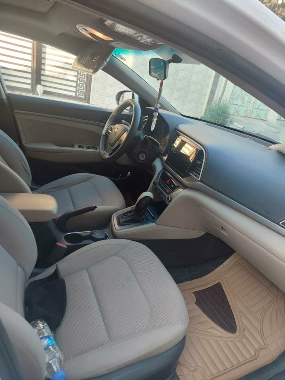 🔥للبيع النترا🔥سوبر2018 خليجي
🔥سلايت روف.تبريد قطعتين
🔥محرك2000Dosh شرط مامفتوح
🔥تبريد قطعتين.شاشه.كامرا.تحكمات ستيرن.لايت زينون عالي وناصي نوعيه اصليه
🔥الظرر. والجاملغ الخلفي صبغ اثر طخة 
🔥داخل بيجي.سويج بدون بصمة.يدات نيكل بلادي.بجم كبس .جاهزه بدون اي نقص .رقم اربيل دولي من مالكها الشرعي.مكان السياره.موصل حي البلديات ***********
