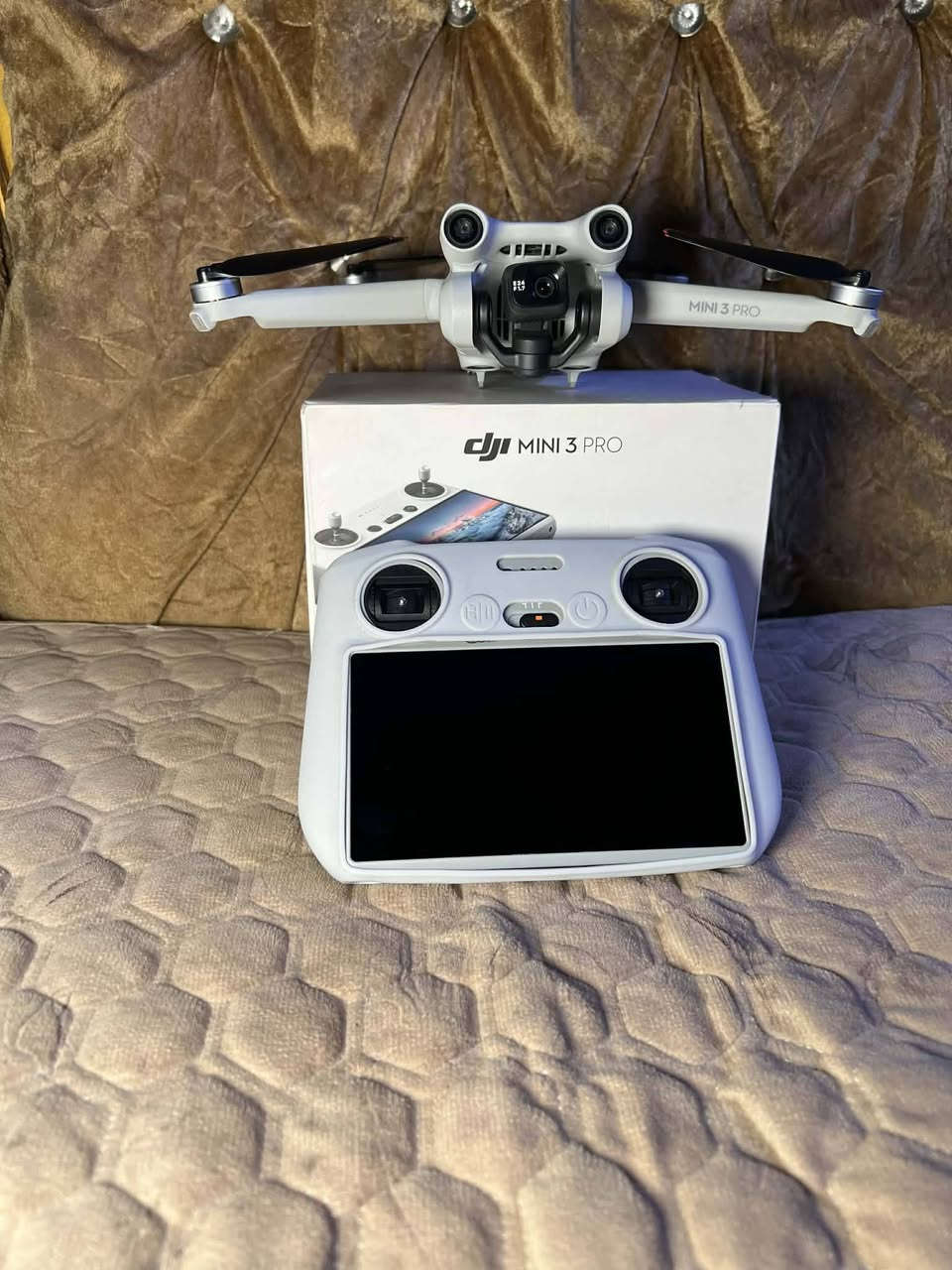 DJI MINI 3 PRO سنكل 
جوستك شاشه بطاريه وحده قطعه فول نظافه مكان بغداد مدينه ادصدر توصيل متوفر ***********
