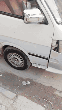 السلام عليكم فتون لبيع 2011باسمي حره السعر60وبيه مجال بسيط مكينة مجفته جديد رقم***********
