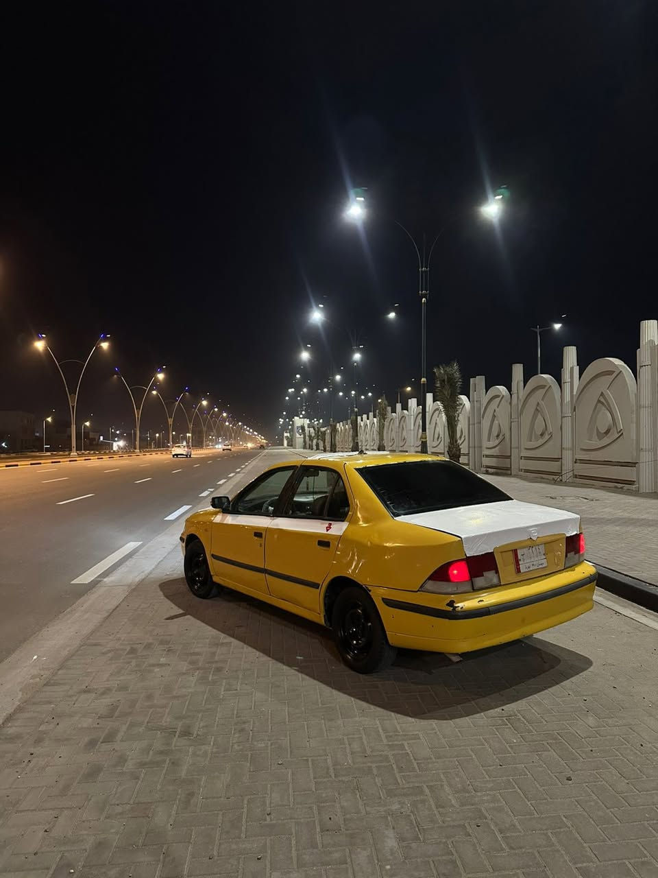 سلام عليكم سمد مديل(11) سياره كير ومكينه وحداديه كلش حلوات وجدد رقم ميسان سياره ماعندي رقم راعيه راح مني وبيع بدون راعي هل موجود سعر19وبيه مجال حك جيه مكاني بصره زبير (***********)
