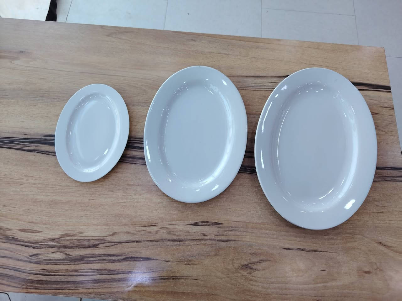 صحون فرفوري بأحجام مختلفه
حجم الكبير 3،000
وسط 2،000
الصغير 1،000


**إذا كنت صاحب هذا الإعلان وتريد حذفه لأي سبب، رجاءا أرسل رسالة إلى الدعم الفني**