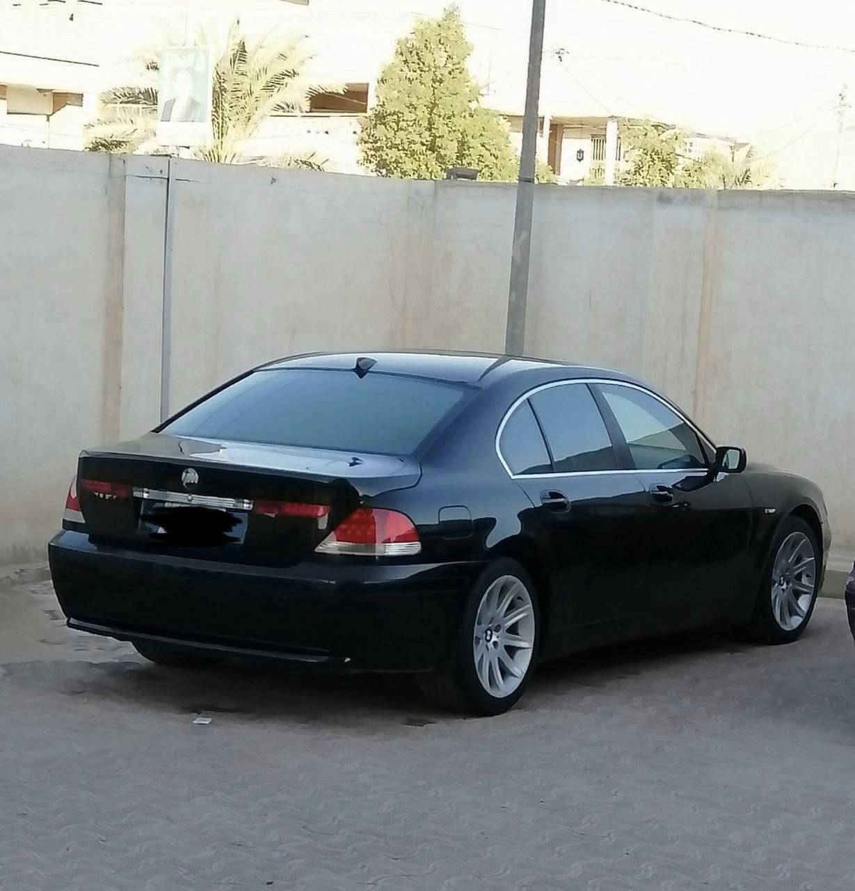 بي ام باخره موديل2002 فول موصفات دخول اصولي  ومرقمه  كركوك بس بدون اضبارة والتسجيل مفتوح السعر 75 ورقه ***********
