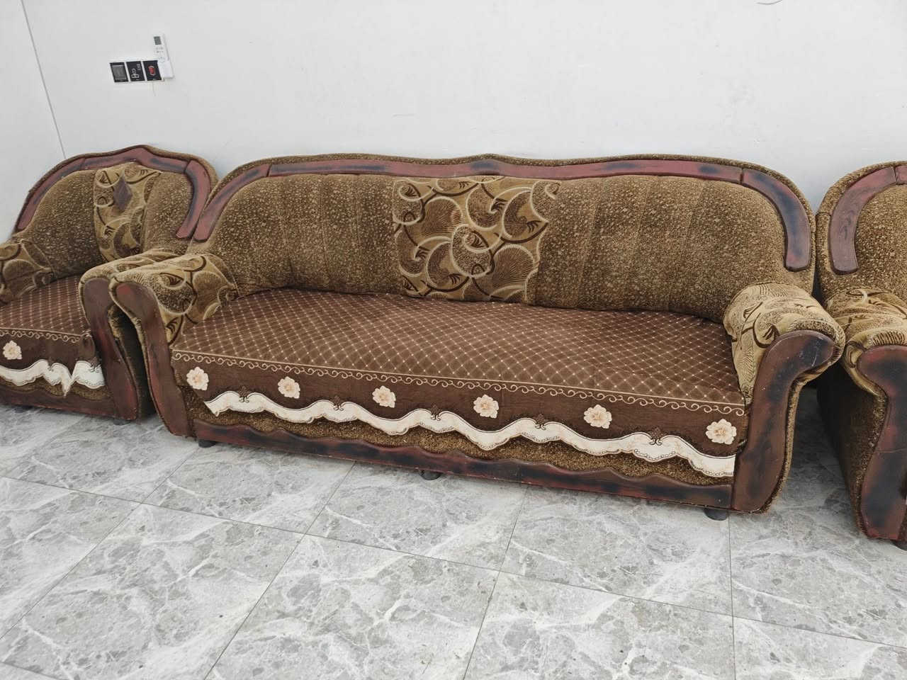 نص تخم تركي ٣ قطع ٥ مقاعد المكان الاسكان الصناعي شراي خاص


**إذا كنت صاحب هذا الإعلان وتريد حذفه لأي سبب، رجاءا أرسل رسالة إلى الدعم الفني**