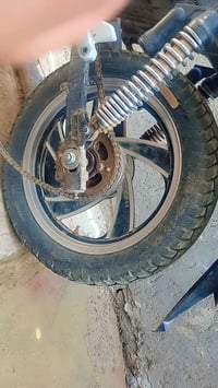 ويل  +  تاير  نضاف مال تفصيخ نوع جونده  ٠٧٨١٧٢٨٥١٨٧
