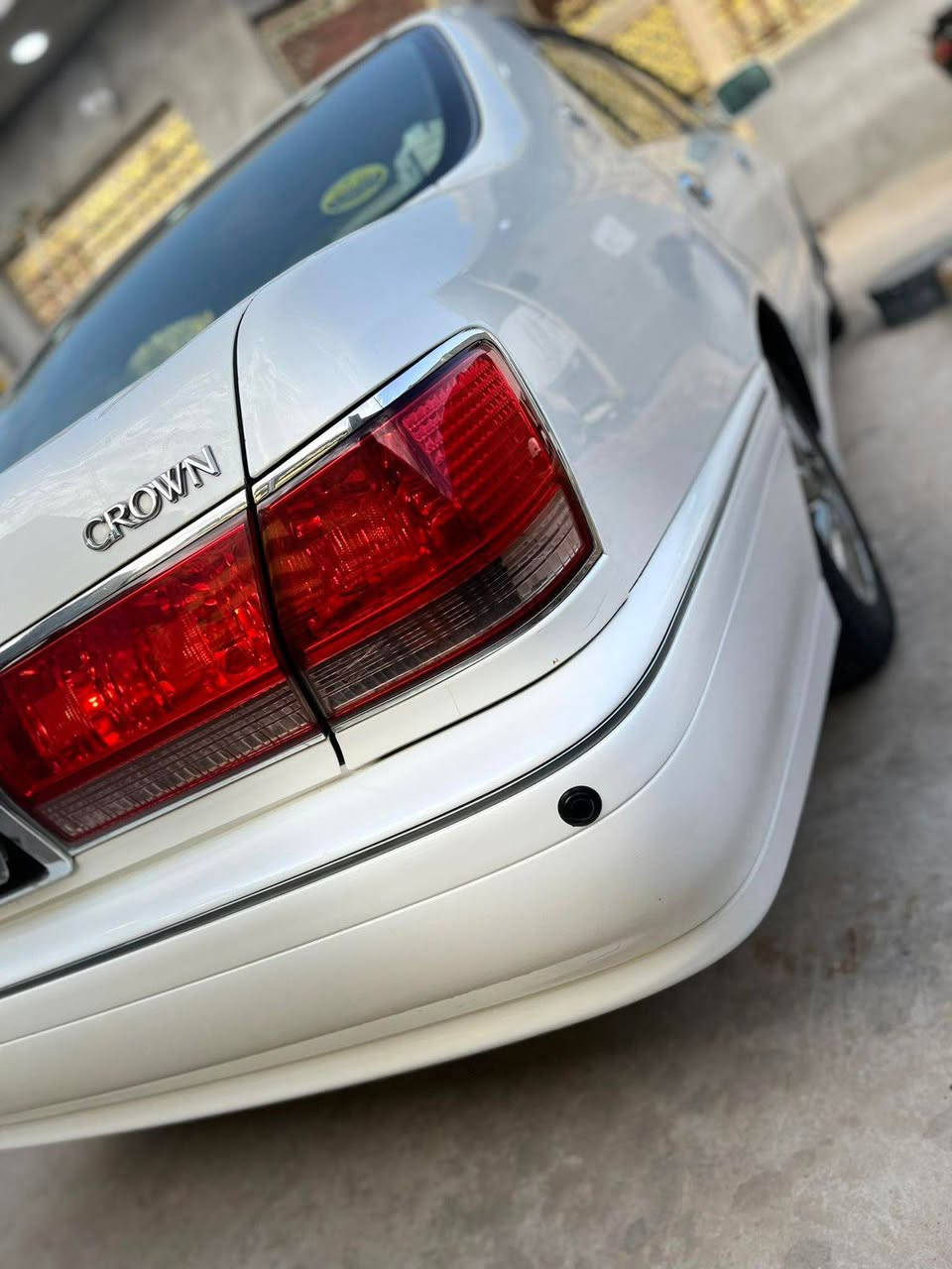 السلام عليكم 🫡 ملكه للبيع موديل 2003 كرستال اصل سياره جاهزه مجهزه ما بيه اي شي كبل الشارع سياره مال جناي سياره متعوب عليه ونضيفه وطك فلين 4دكم فول عدا الفتحه مكان السيارة نجف السعر 100$ وبيها مجال قليل للاتصال***********
