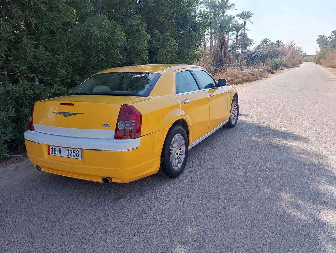 السلام عليكم
أوباما 2010
رقم انگليزي السياره جاهزه من كلشي مكينه گير اكسن خير من الله تبريد ثلج حداديه حيل نضيفه
بيه ضربه جاملغ جهت السائق فقط
السعر 95 بيه مجال قليل 
***********
