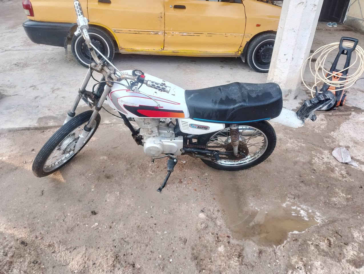 دراجه اربع دراجه حلو وخير من الله سعرع 250وبيه مجال مكاني طويريج دراجه عوزه تفيلس وبيه نضيح قليل من جبنه ***********ابيع هال موجود كلك مكفوله
