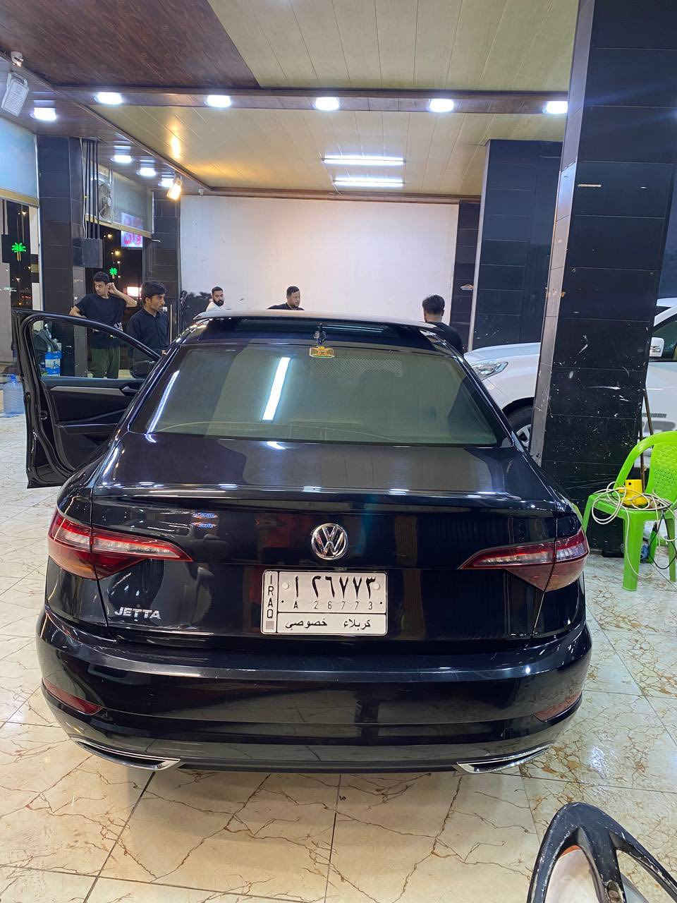 للبيع جيتا لون اسود 2019 s/se/R

رقم كربلاء بيها قطعه وحده صبغ بس البنيد 

ماشيه 106 محرك 1.4تيربو فول مواصفات 

بصمة بنوراما كشنات جلد نقطه عمياء رادار 

حداديه 70‎%‎ تايرات كذالك سياره حلوه
تبريد ثلج باقي التفاصيل ***********
مكان السياره كربلاء
