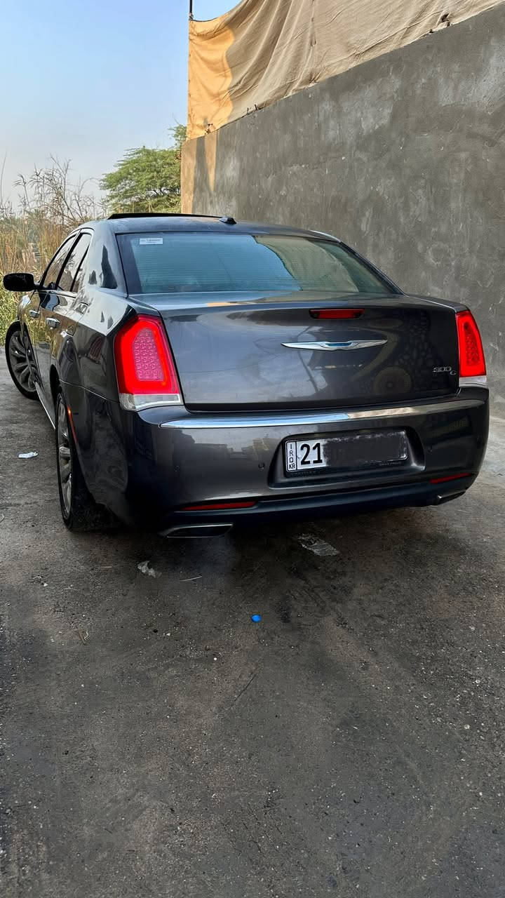 اوباما 2017C_ادوات_دخول جديد
محرك 3600 كير جوك 2 ويل 
السياره فول مواصفات1/1
حداديه جديده 
دواخل جلد 
شاشه جبيره
تحكم ستيرن
حساس امامي خلفي 
زراك لايت 
تبريد ثلج❄️
كشنات كهرباء تتفئ تبريد
السياره جاهزه من كلشي 
فقط بيه كصه جنطه
رقم توام شرط الحاسبه 
المكان البصره وتفاصيل وسعر اتصل  
‭0777 167 6364‬
