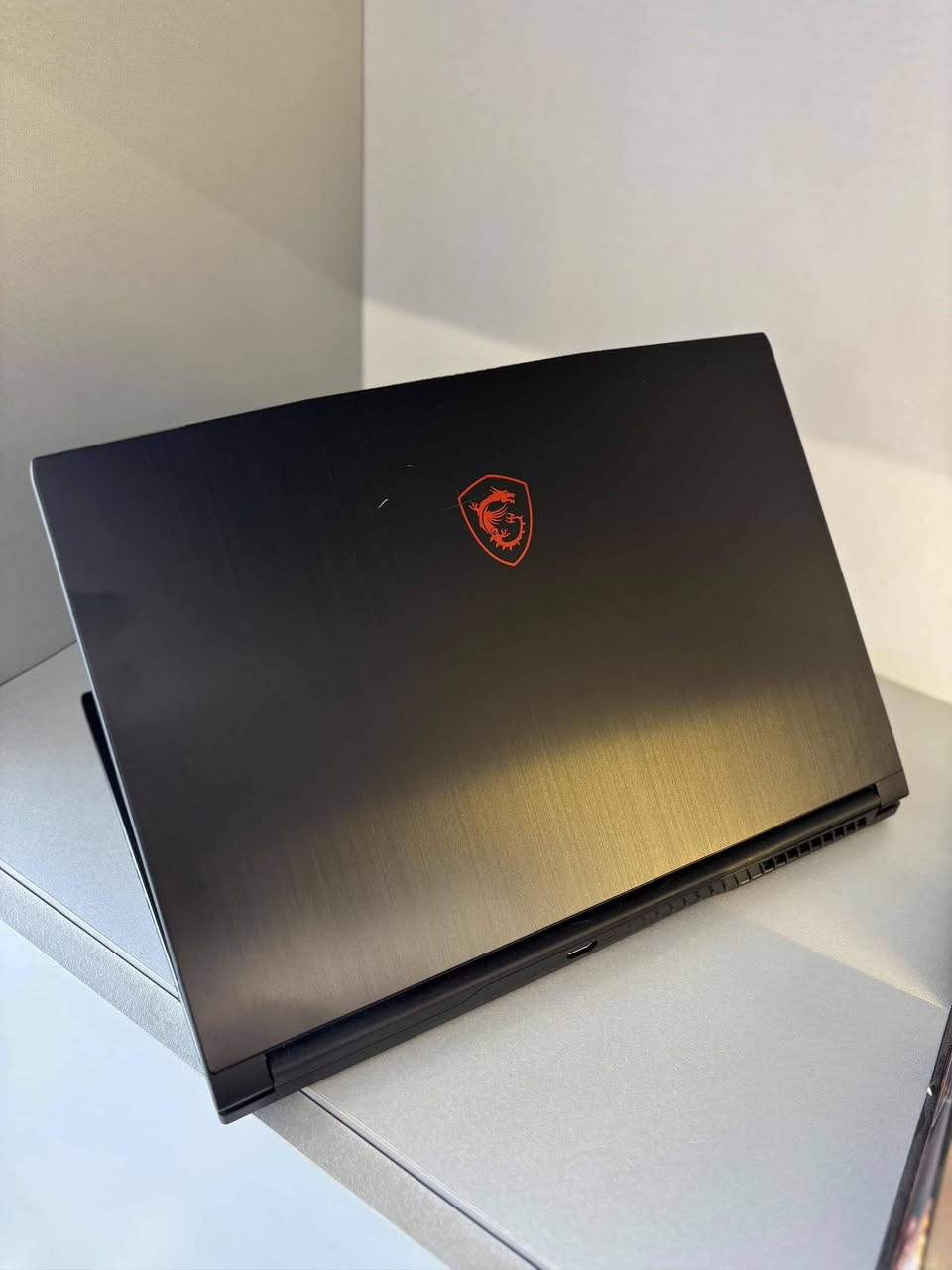 Msi GF65

Core i5 11400H

جيل الحادي عشر .

RTX 3050 4GB

16GB DDR4 3200MHZ

512GB SSD M.2

15.6 FHD IPS 144HZ
السعر 780 الف


**إذا كنت صاحب هذا الإعلان وتريد حذفه لأي سبب، رجاءا أرسل رسالة إلى الدعم الفني**