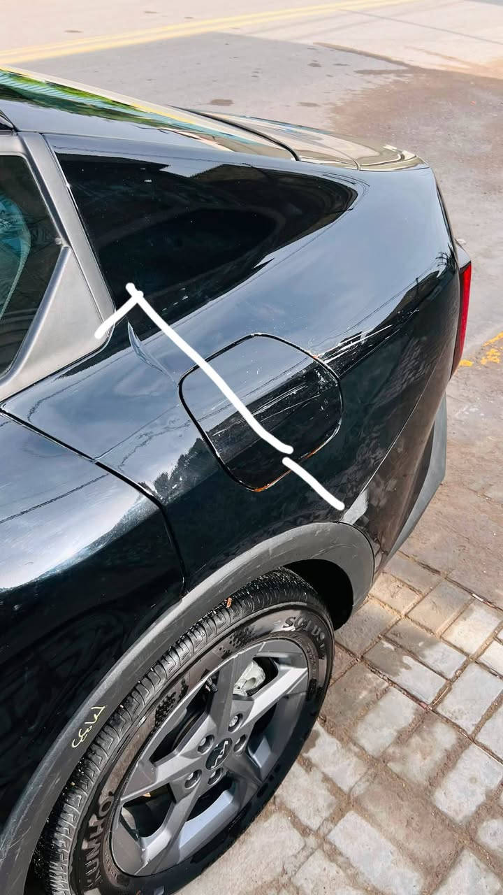 السلام عليكم
للبيع Kia K4 

موديل 2025 

مواصفات 

بصمه و تشغيل عن بعد 

رادار و تحديد المسار 

سياقة ذاتيه 

حادثها بيبان ثنين تبديل من امريكة نفس لون وربع بنيد وربع تكمة وربع جاملغ مصلح بس سمكرة بدون صبغ مخلفهن أسود فابلون ايرباك مقعد سائق ومقعد خلفي وبرة جهة سائق مثل ما وضح بصور

بدون دواخل ماشيه ٤الاف فقط 

مكان السيارة بغداد كرخ

للاستفسار اتصال 

او واتساب ***********

السعر 158و بيها مجال بسيط
