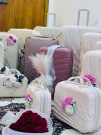 ايجار • سلال مكياج • اكياس احذية