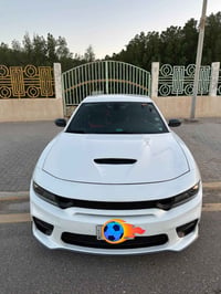 دوج جارجر SXT • ٢٠١٥ • نضيف