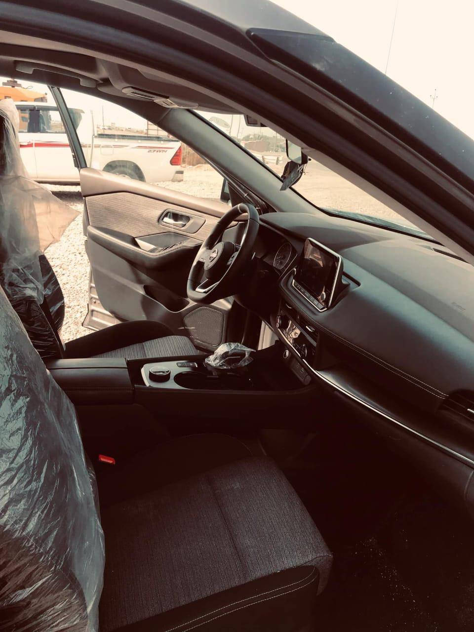 نيسان روج 2023 شويه متعوره بل جاملغ الكدام اليسره الباقي كفاله سعر 170$ وبيه مجال الرقم ***********
