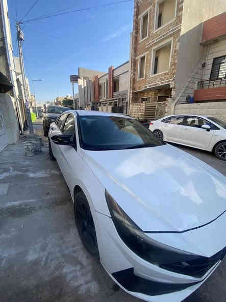 النترا 22 حادث امامي مبدل بنيد فقط 
بيها طعجه بلجاملغ الخلفي 
بصمه 
رادار امامي خلفي 
كروز سرعه 
سياقة ذاتيه فول عدا الفتحه 
محرك 2000 دوش 
مكاني بغداد /اليرموك 
رايدها 145 
***********
