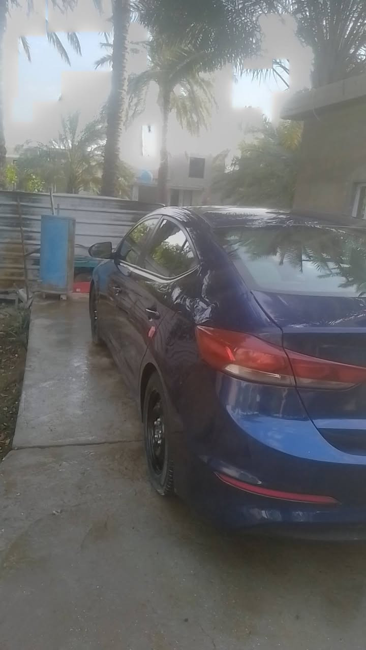 النترا 2018 امريكي للبيع رقم اربيل الجديد بسمي تحويل مباشر 
سنويه وهزه وارقام ڱڵـه. جديد 
صبغ جاملغ خلفي وجاملغ امامي
وقبق الجنطة مبدل 
شواصي لغود وحوض كفالة
محرك وكير خير م̷ـــِْن الله لاتنقيص ولاتبخير
صدر جديد وتايرات جدد
سيارة مال بيت مامتعوبة
مكاني بغداد الدورة
السعر 120 وبيها مجال 
***********
