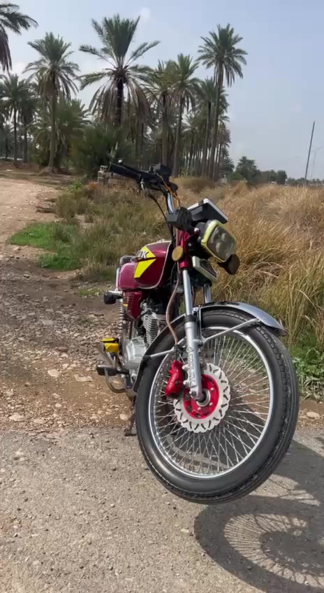 السلام عليكم دراجه تايكر 24 اوراق كامله محرك شرط سبانه مامدود عليه كهربائيات كلهه شغاله دراجه بعده ع وضع الشركه شعله معدل خير من الله احله من الصور مكاني بعقوبه ناحيه كنعان اي استفسار ع الرقم *********** خاص مامتواجد
