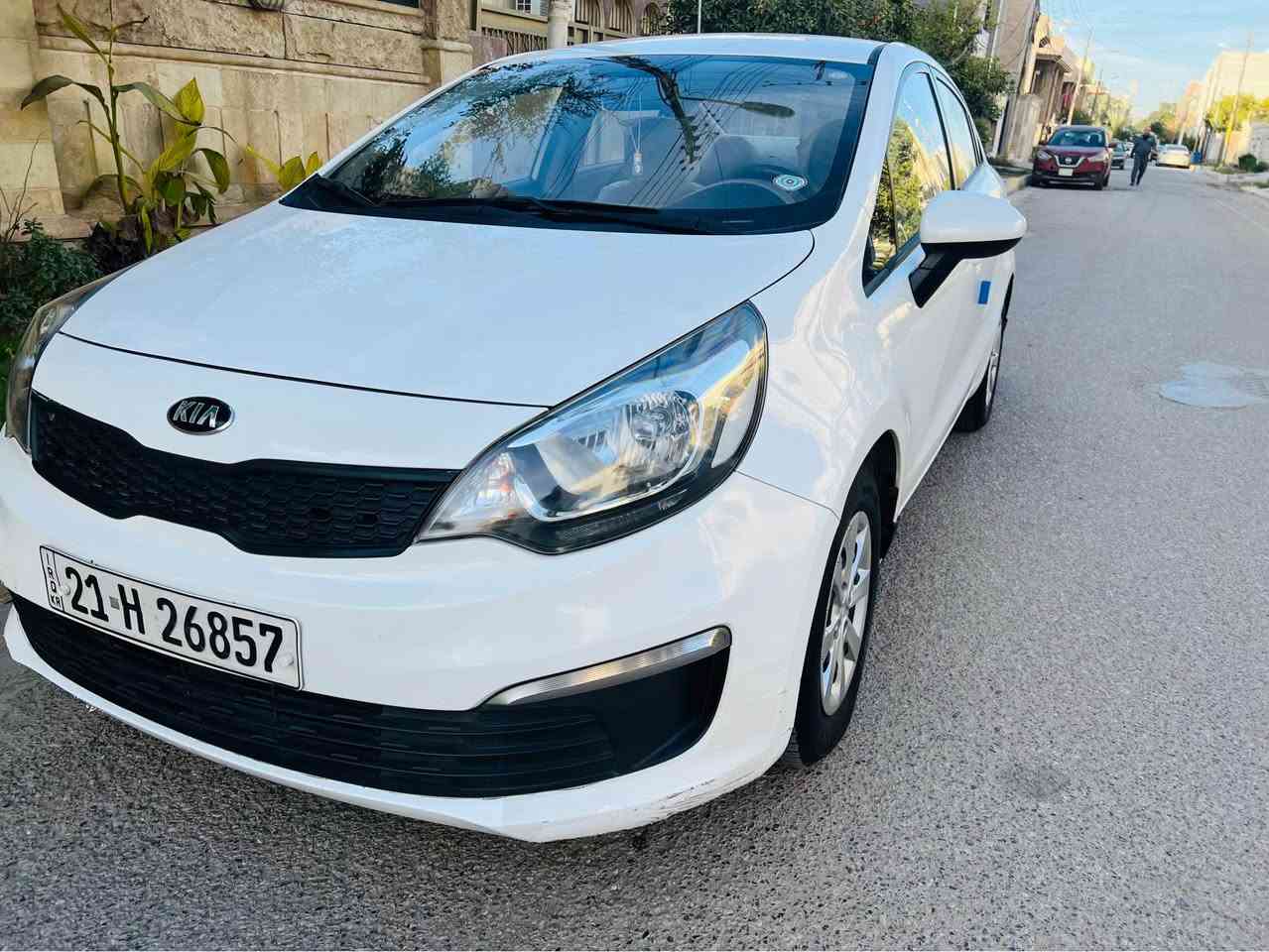 يا الله 
السلام عليكم 
كيا ريو موديل 2017 خليجي 
ماشيه 140 
بيه صبغ بس دوسه 
بدون دواخل 
مكينه 1600 بشرط ما مفتوح 
مواصفات معروفه 
تحكمات كامله
 حساس خلفي 
السعر  107
الشراي يتصل *********** 
عنوان بغداد غزاليه بغداد, العراق
