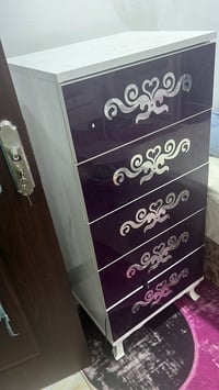 دواليب • نضيفه • اسعار مناسبة