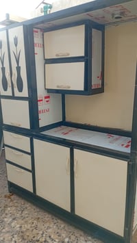 دولاب • أثاث منزلي