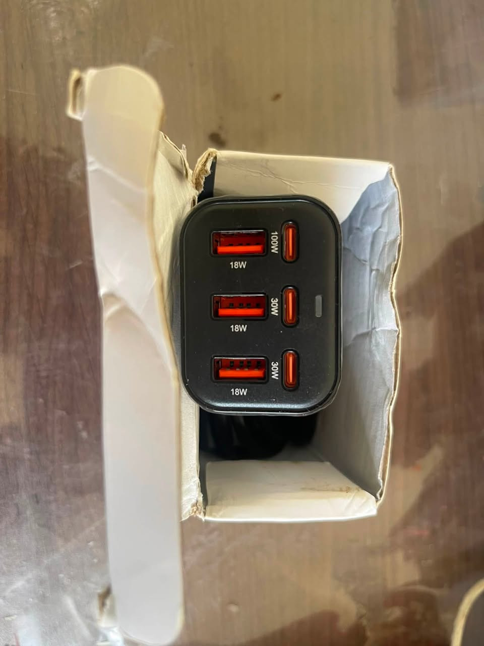 شاحن سريع 200w
للاستفسار ***********
