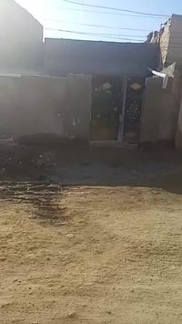 بيت للبيع • شارع الشمري • قرب مدرسة التضامن