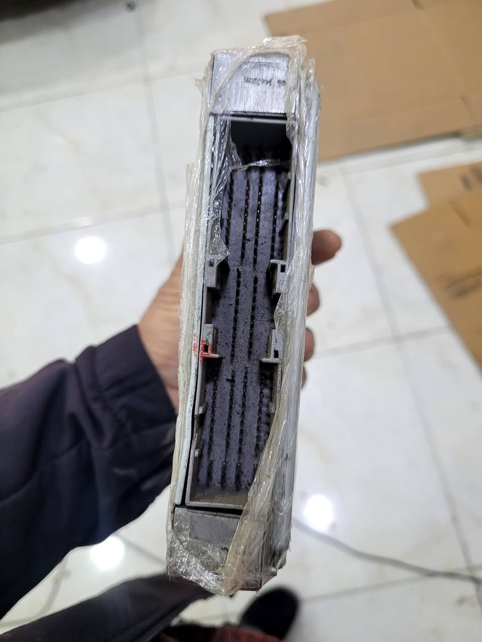 سلام عليكم هاي عقل مال نيسان مكسيما من 2002الي 2008 سعر 100بي مجال مكاني كركوك  *********** رقم موبايل
