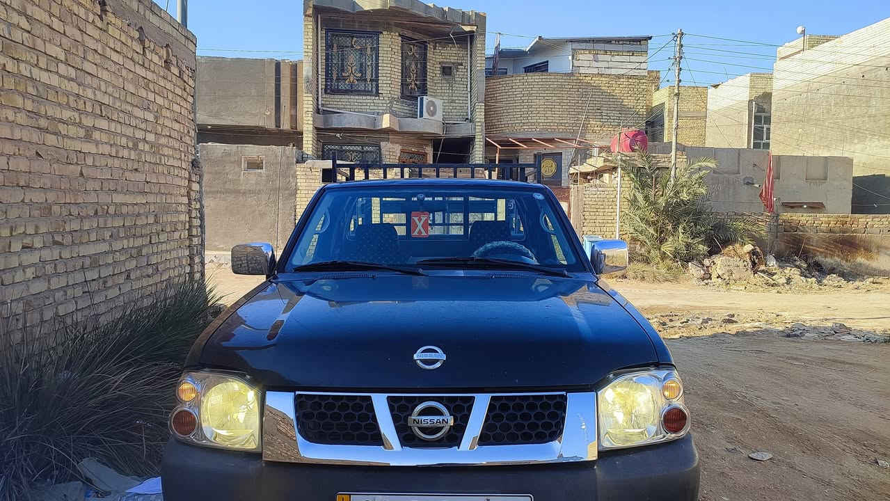 سلام عليكم 
بيكب نيسان شبوط وارد اوربي موديل 2005مكفولة من كلشي رقم دهوك باسمي سنويه جديده
السعر 95 ورقه...***********
