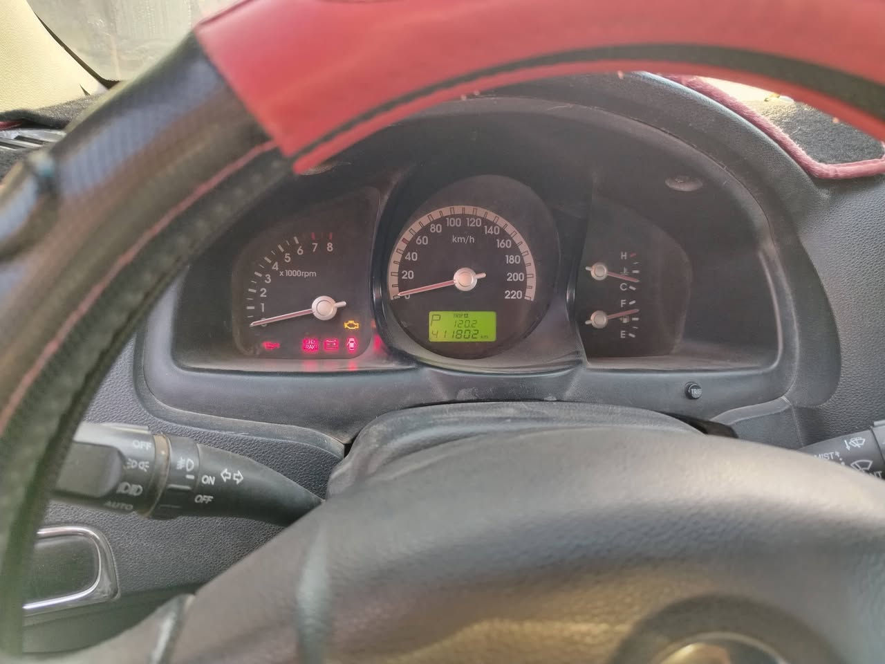 السلام عليكم سبورتج موديل 2009 وارد كوري. 
السيارة مكلوبة و مبدل قمارة و مصبوغة عام. 
محرك 2000 4 سلندر مجفت. 
كير و داينمو و بور ستيرن و راديتر كلهن تبديل جديد. 
حدادية زينه تبريد و تدفئه شغال. 
تدفئه بالكشنات و مرايات شفط و إشارات بالجاملغات.
تحويل مباشر رقم السيارة دولي جديد صلاح الدين.
مكان السيارة بغداد الصابيات الجسر الدوار شارع 100 قرب مجمع بوابة الكاظمية.
السعر 80 ورقة $
عذرا ما اجاوب على التعليقات. 
للاستفسار الاتصال على ***********
