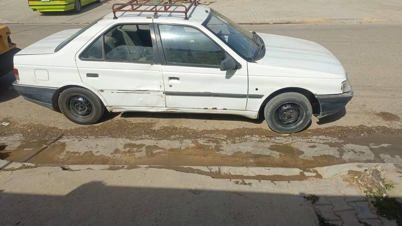 بيجو روى للبيع مكينة بيهة خيط تبخير كير 2يفلتت تخم تأير سيارة بدون تحويل اتكفل من سرقة وعشائر دواخلهة حلوة سعر بمليون وربع وبيهة مجال الشراي ***********مكاني بغداد جسرديالى
